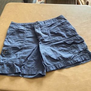 Eddie Bauer Blue-gray Shorts with lots of Pockets Size 16, 100% Organic Cotton